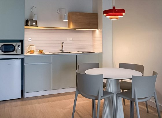 SOL Sancti Petri - Wohnbeispiel Suite mit Küche (Zimmercodierung WB1)