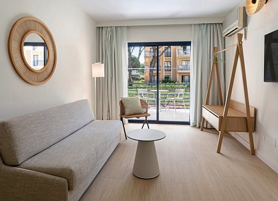 SOL Sancti Petri - Wohnbeispiel Suite mit Küche (Zimmercodierung WB1)