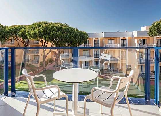 SOL Sancti Petri - Blickbeispiel Suite mit Küche (Zimmercodierung WB1)