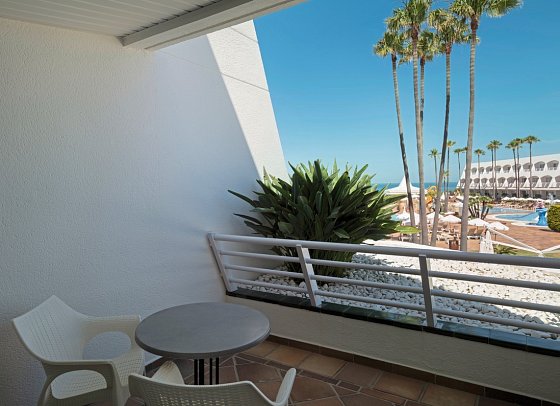 Iberostar Waves Royal Andalus - Balkonbsp. Doppelzimmer seitl. Meerblick (Zimmercodierungen D1N & D2N)