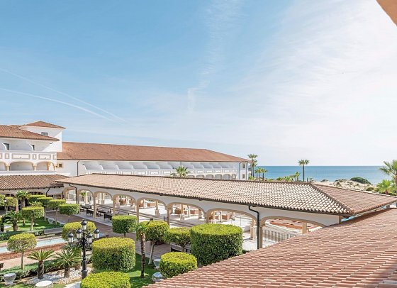 Iberostar Selection Andalucía Playa - Blickbeispiel Doppelzimmer seitl. Meerblick (Zimmercodierungen D1N & D2N)
