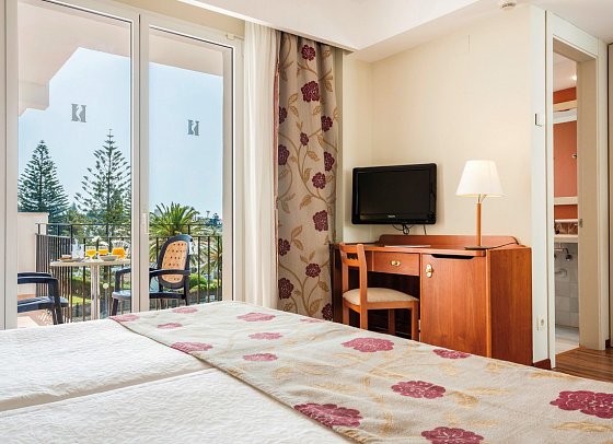 Hipotels Flamenco Conil - Wohnbeispiel Doppelzimmer seitl. Meerblick (Zimmercodierung DBN)