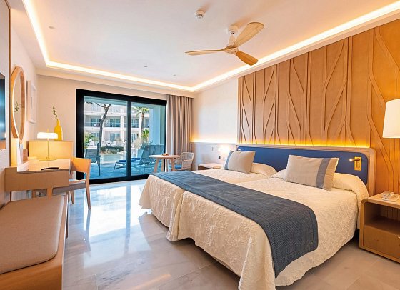 Hipotels Barrosa Palace - Wohnbeispiel Doppelzimmer Swim-Up (Zimmercodierung D1Q)
