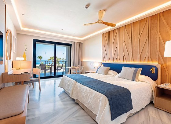Hipotels Barrosa Palace - Wohnbeispiel Doppelzimmer Meerblick (Zimmercodierung DBM)
