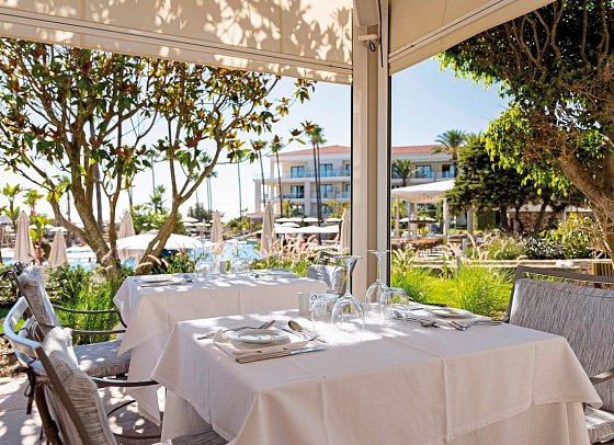 Hipotels Barrosa Palace