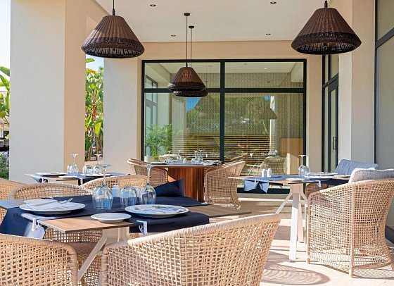 Hipotels Barrosa Palace