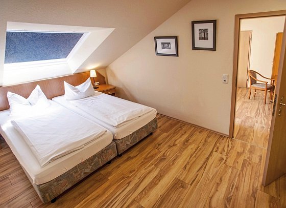 Hotel Im Tannengrund - Wohnbeispiel Familienzimmer Komfort (Zimmercodierung FB2)