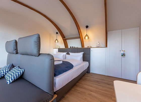 Sonnenresort Ettershaus - Wohnbeispiel Baumhaus Elvis Junior (Zimmercodierung BB1)