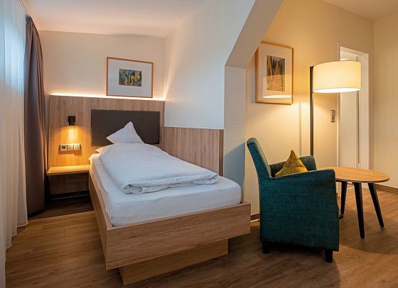 Hotel Niedersächsischer Hof - Wohnbeispiel Einzelzimmer Premium (Zimmercodierung EB1)