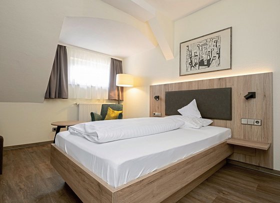 Hotel Niedersächsischer Hof - Wohnbeispiel Einzelzimmer Premium (Zimmercodierung EB1)