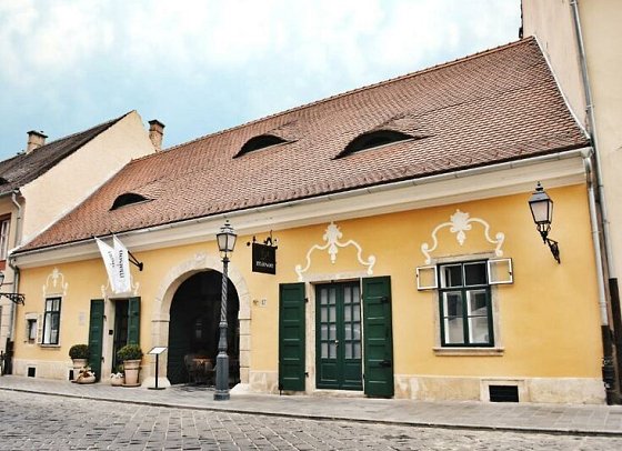 Maison Bistro & Hotel