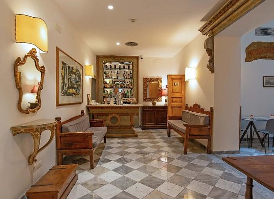 Machiavelli Palace