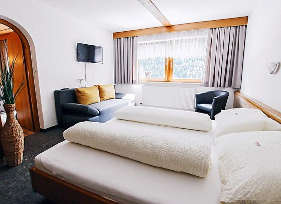Tia Apart Hotel & Appartements