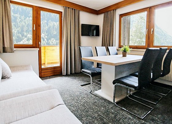 Tia Apart Hotel & Appartements
