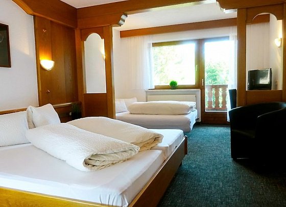 Tia Apart Hotel & Appartements