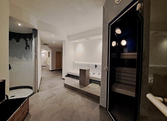 Tia Apart Hotel & Appartements