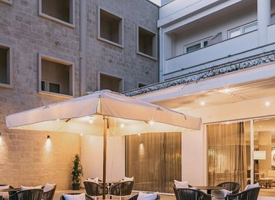 Mangia's Himera Resort
