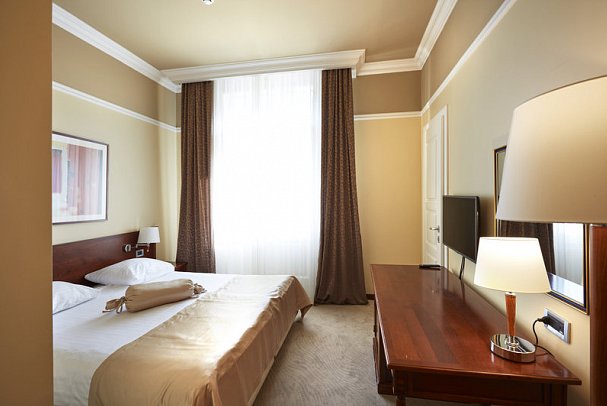 Hotel Bristol by OHM Group