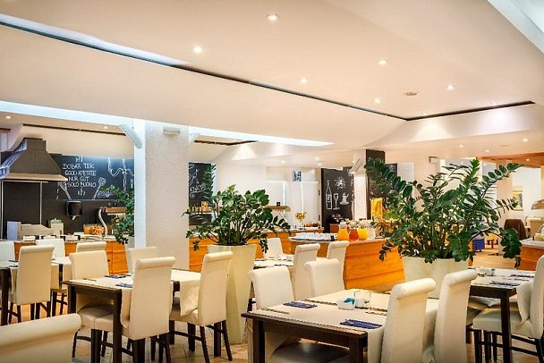 Maistra Select Riva Apartments