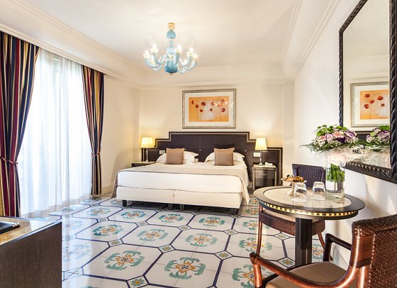 Palace Hotel