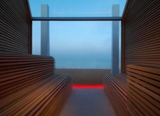 i-Suite Hotel