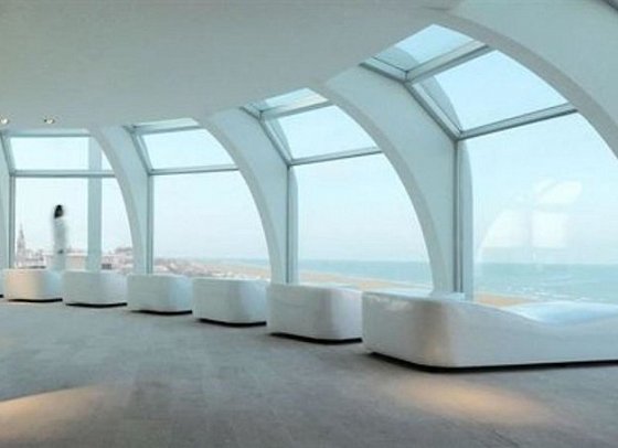 i-Suite Hotel
