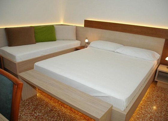 Hotel Adria