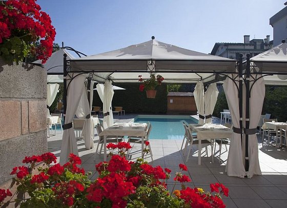 Ute Hotel