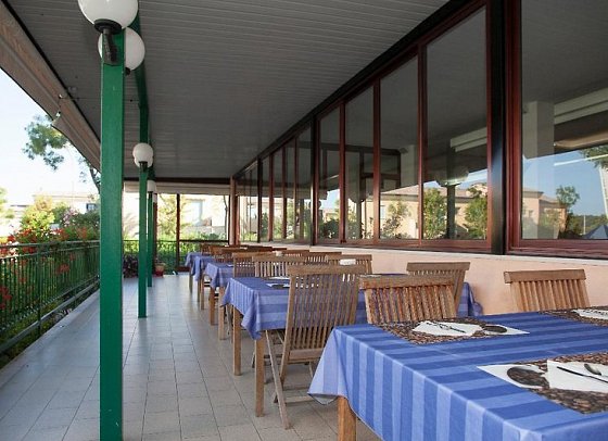 Ute Hotel