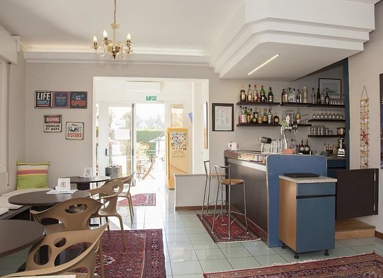 Ute Hotel