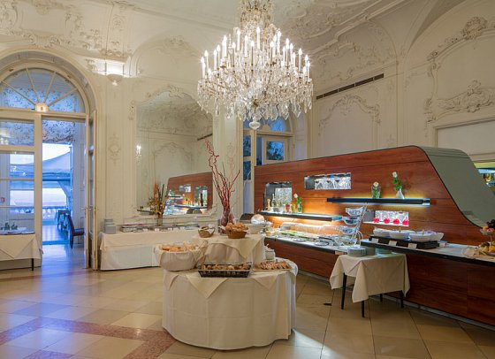 Austria Trend Schloss Wilhelminenberg