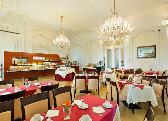 Austria Trend Schloss Wilhelminenberg