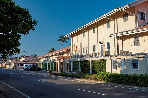 Coral Sands Hotel