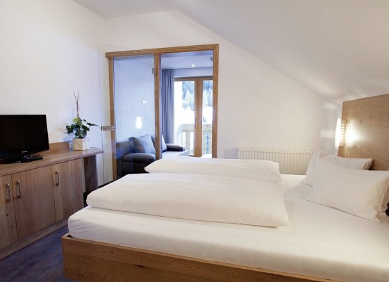 Erlebnishotel Family Resort Fendels - Wohnbeispiel Juniorsuite (Zimmercodierung JB1)