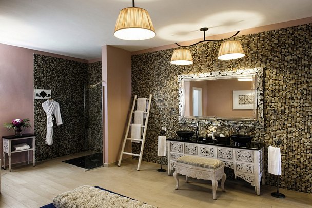 RIU Palace Zanzibar - Beispiel Bad Jacuzzi-Suite (SUA)