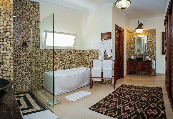 RIU Palace Zanzibar - Beispiel Bad Beach Villa (VI2)