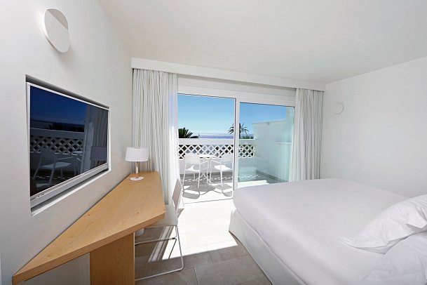 Iberostar Selection Lanzarote Park - Wohnbeispiel Doppelzimmer Star Prestige seitl. Meerblick (Zimmercodierungen DO1 & DO2)