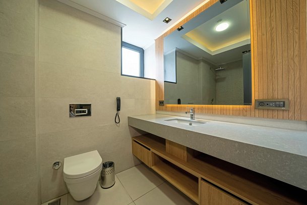 Batihan Vadi Hotel - Beispiel Bad Familiensuite (Zimmercodierungen WI1 & UC1)