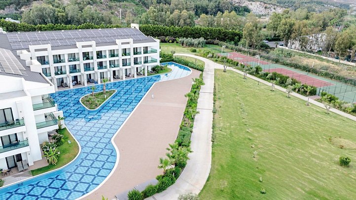 Korumar Ephesus Spa & Beach Resort