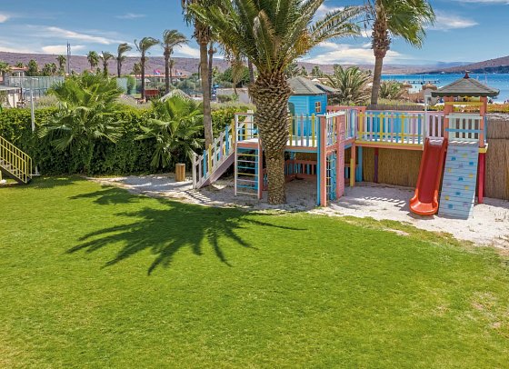 Design Plus Seya Beach