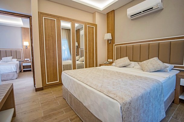 Kustur Club Holiday Village - Wohnbeispiel Familienzimmer (Zimmercodierung FB1)