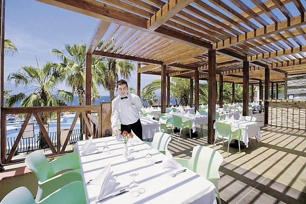 Fantasia Hotel Deluxe