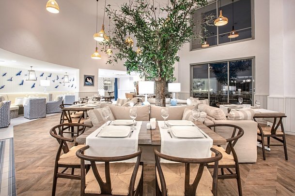 Charisma Deluxe Hotel