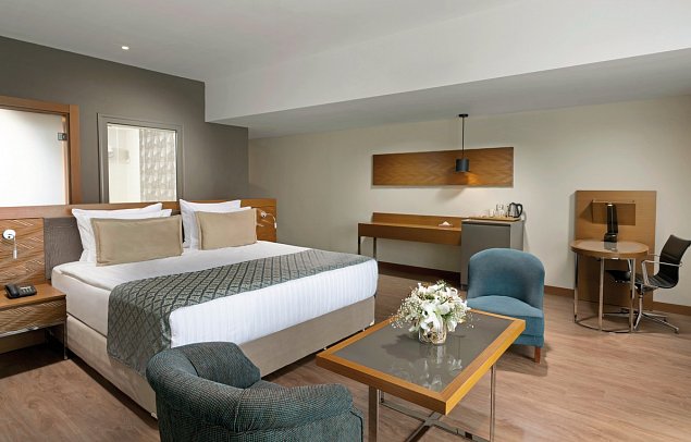 Liberty Kusadasi - Wohnbeispiel Suite Deluxe Meerblick (Zimmercodierung WDM)