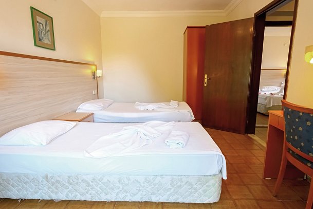 Dogan Paradise Beach Hotel - Wohnbeispiel Familienzimmer (Zimmercodierung FB1)