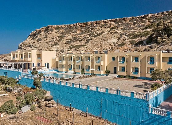 Sarris Hotel