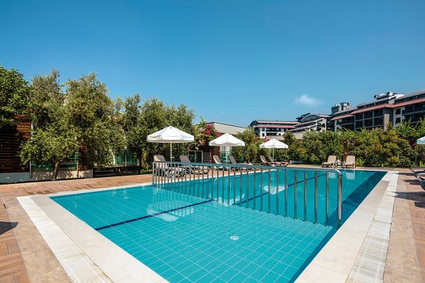 Green Garden Resort & Spa - Villa Pool