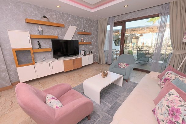 Flora Garden Beach - Wohnbeispiel Senior Suite (Zimmercodierung WB2)