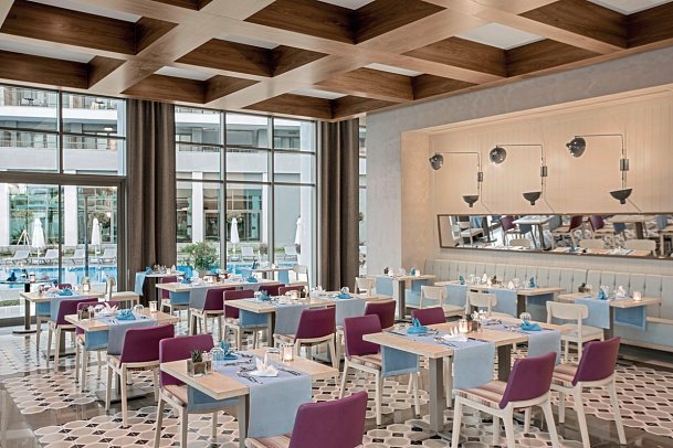 Acanthus & Cennet Barut Collection