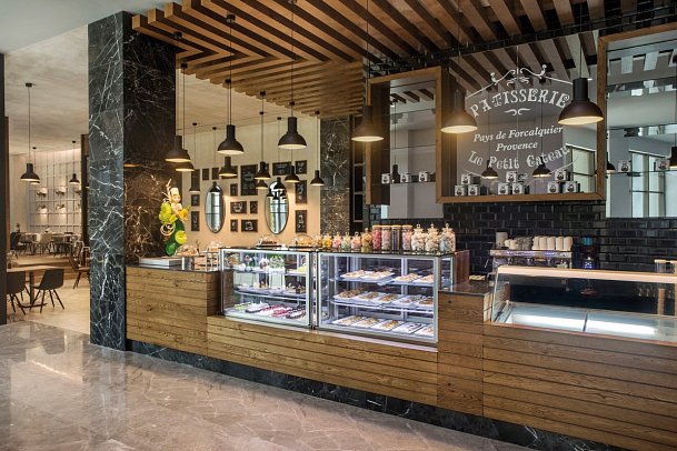 Acanthus & Cennet Barut Collection